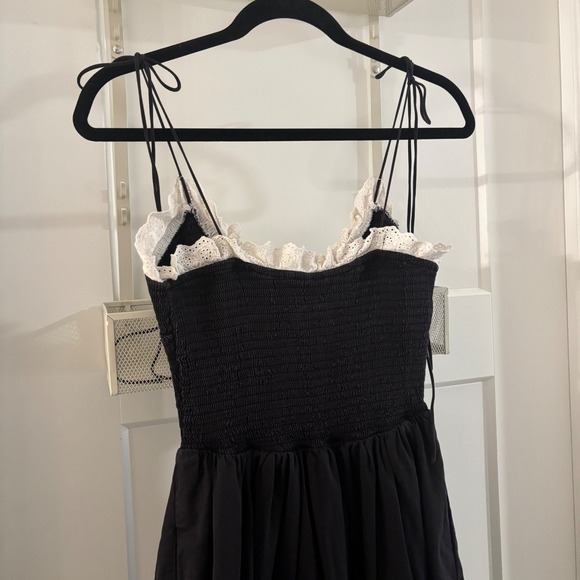 For Love and Lemons Bethany Black Smocked Midi Dress Lace Trim Tie Front  Size L - gtkart9.com